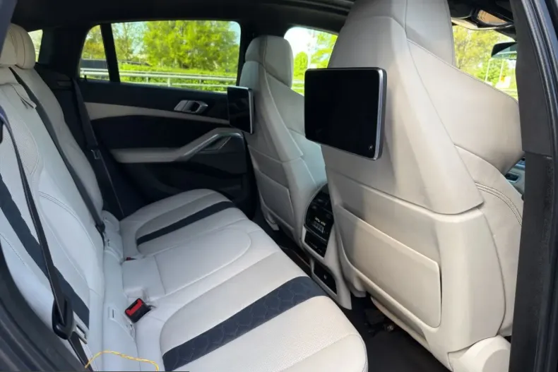 BMW X6 (Seria X) din 2022 cu 78.200 km - oferta BMW245170 - foto 25