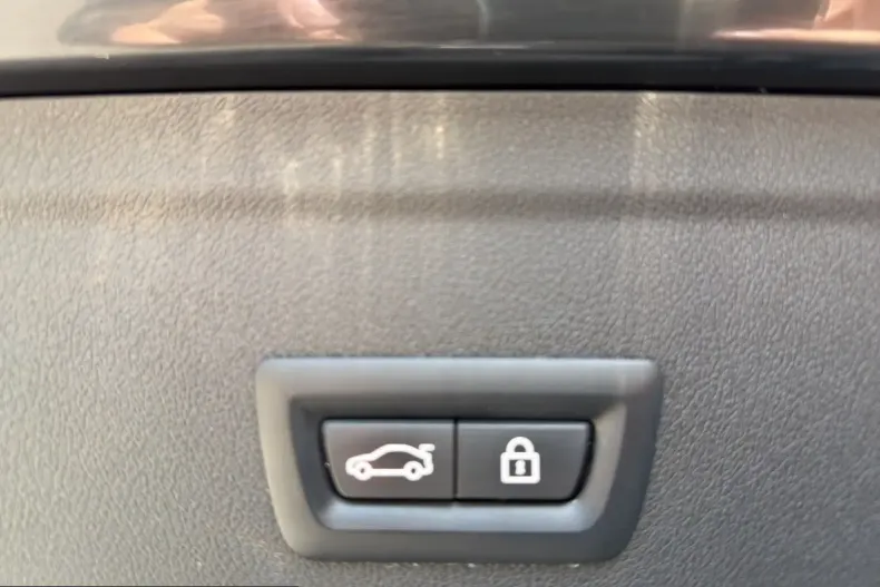 BMW X6 (Seria X) din 2022 cu 78.200 km - oferta BMW245170 - foto 32