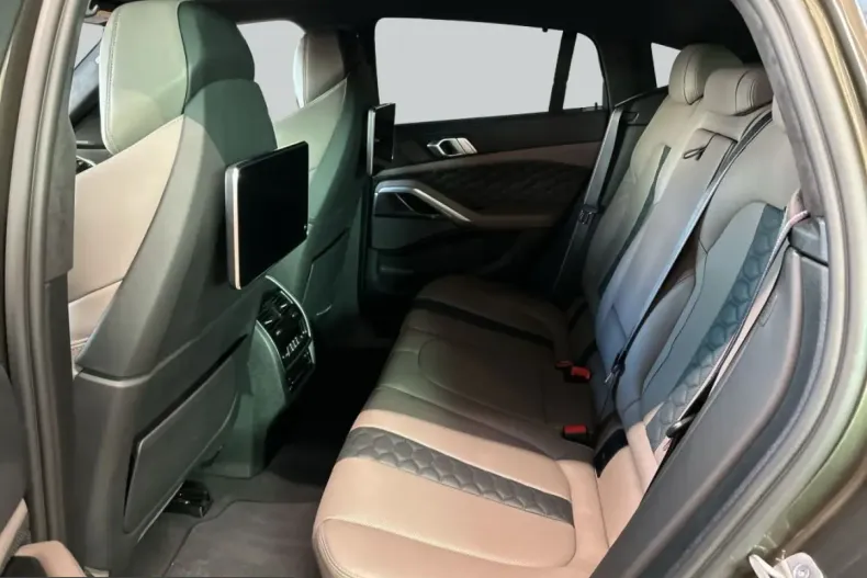 BMW X6 (Seria X) din 2022 cu 81.640 km - oferta BMW245172 - foto 12