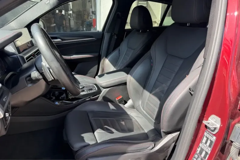 BMW X4 (Seria X) din 2022 cu 70.700 km - oferta BMW245176 - foto 10
