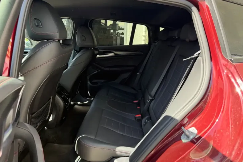 BMW X4 (Seria X) din 2022 cu 70.700 km - oferta BMW245176 - foto 17