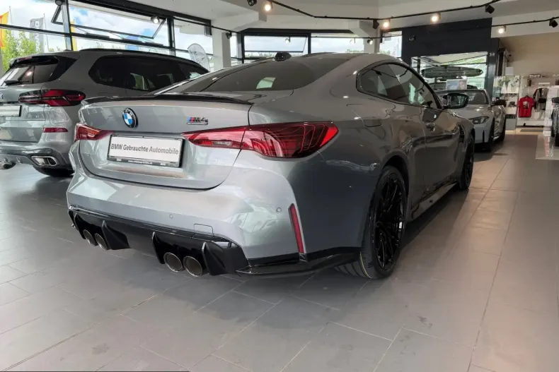 BMW M4 (Seria 4) din 2025 cu 17.453 km - oferta BMW245179 - foto 8