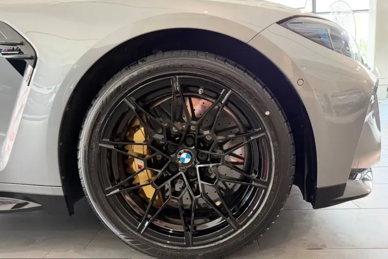 BMW M4 (Seria 4) din 2025 cu 17.453 km - oferta BMW245179 - foto 26