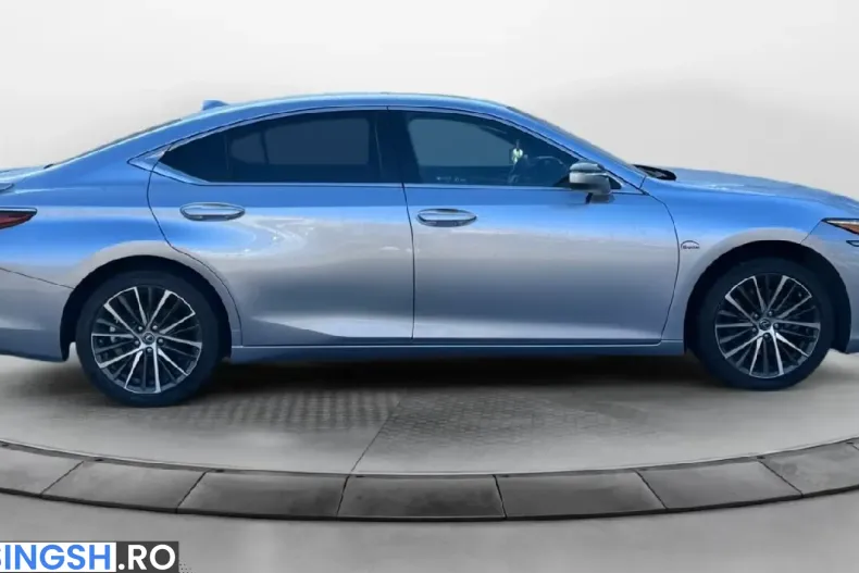 Lexus ES 300 din 2023 cu 60.795 km - oferta LEX245181 - foto 8