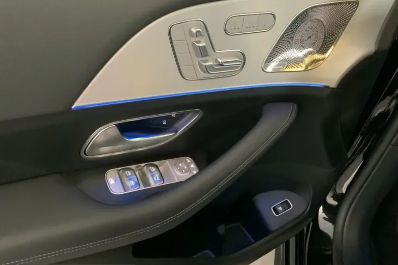 Mercedes-Benz GLE 350 (Clasa GLE) din 2025 cu 8.237 km - oferta MER245184 - foto 12