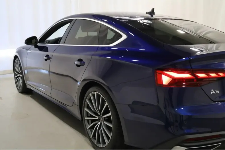 Audi A5 din 2023 cu 74.076 km - oferta AUD245187 - foto 13