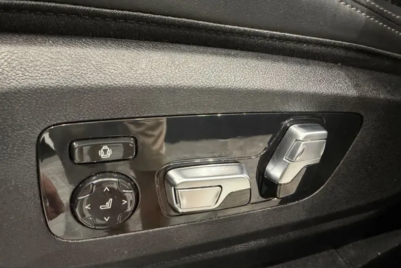 BMW X5 (Seria X) din 2025 cu 78.000 km - oferta BMW245199 - foto 14