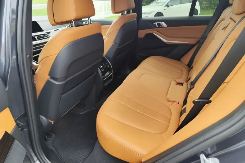 BMW X5 (Seria X) din 2021 cu 75.500 km - oferta BMW245202 - foto 13