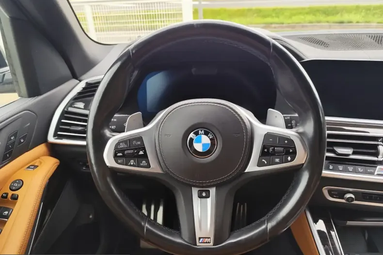 BMW X5 (Seria X) din 2021 cu 75.500 km - oferta BMW245202 - foto 16