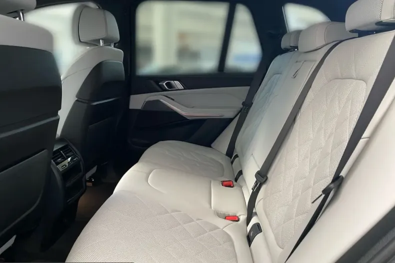 BMW X5 (Seria X) din 2023 cu 67.000 km - oferta BMW245212 - foto 10