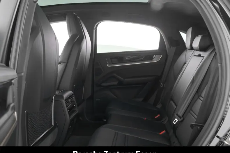 Porsche Cayenne din 2025 cu 12.037 km - oferta POR245216 - foto 19