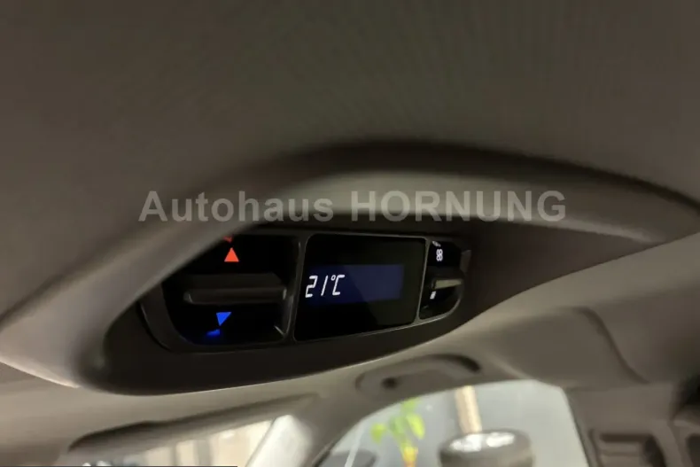 Mercedes-Benz V 300 (Clasa V) din 2025 cu 60.836 km - oferta MER245227 - foto 26