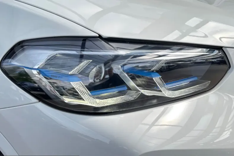 BMW X4 (Seria X) din 2024 cu 44.960 km - oferta BMW245241 - foto 8