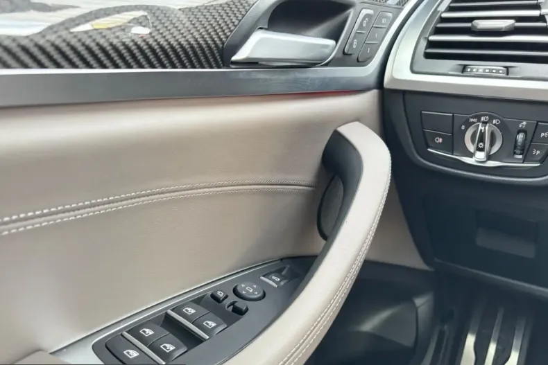 BMW X4 (Seria X) din 2024 cu 44.960 km - oferta BMW245241 - foto 17