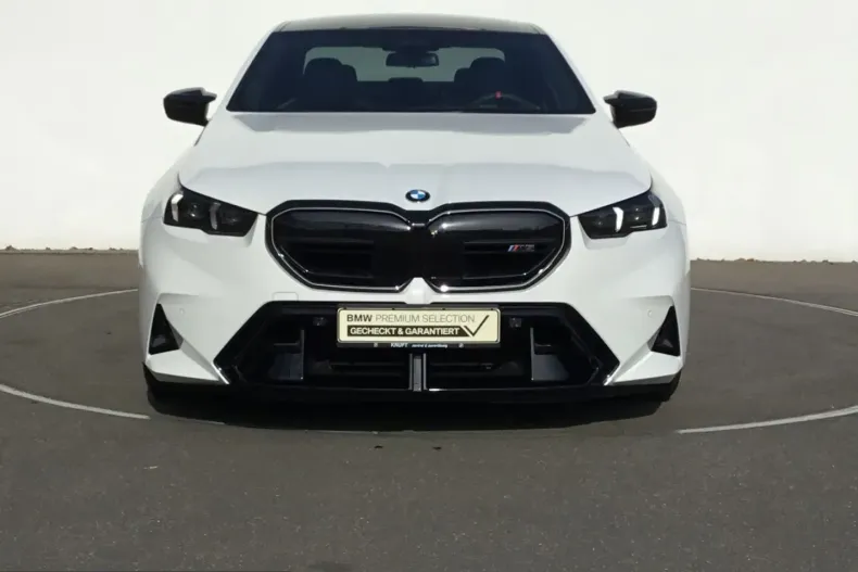 BMW M5 (Seria 5) din 2025 cu 23.335 km - oferta BMW245246 - foto 6