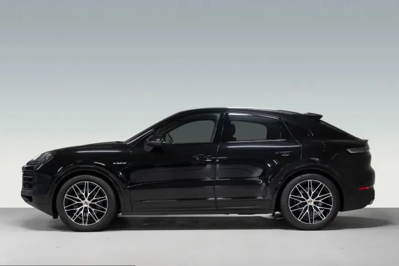 Porsche Cayenne din 2025 cu 11.100 km - oferta POR245252 - foto 2