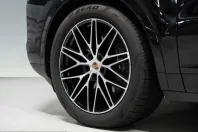 Porsche Cayenne din 2025 cu 11.100 km - oferta POR245252 - foto 16