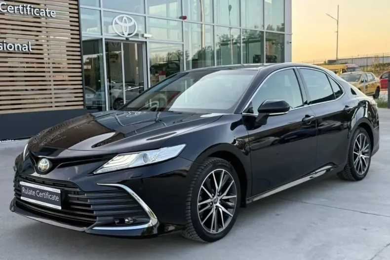 Toyota Camry din 2023 cu 40.656 km - oferta TOY245261 - foto 12