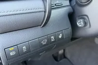 Toyota Camry din 2023 cu 40.656 km - oferta TOY245261 - foto 19
