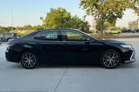 Toyota Camry din 2023 cu 40.656 km - oferta TOY245261 - foto 28
