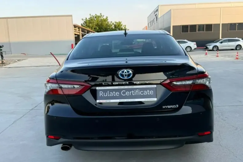 Toyota Camry din 2023 cu 40.656 km - oferta TOY245261 - foto 30