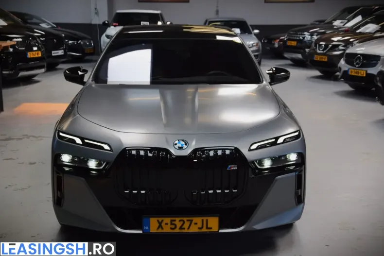 BMW M760 (Seria 7) din 2023 cu 66.412 km - oferta BMW245267 - foto 17
