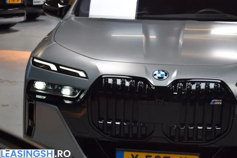 BMW M760 (Seria 7) din 2023 cu 66.412 km - oferta BMW245267 - foto 19