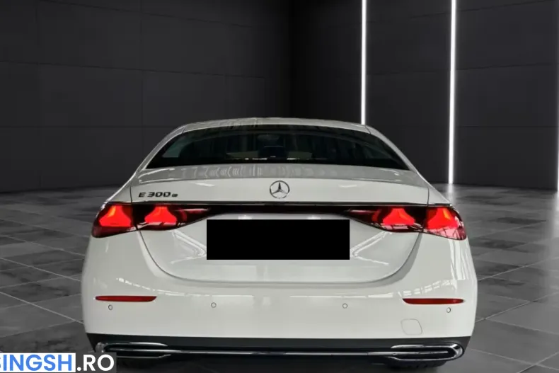 Mercedes-Benz E 300 (Clasa E) din 2025 cu 11.898 km - oferta MER245268 - foto 7