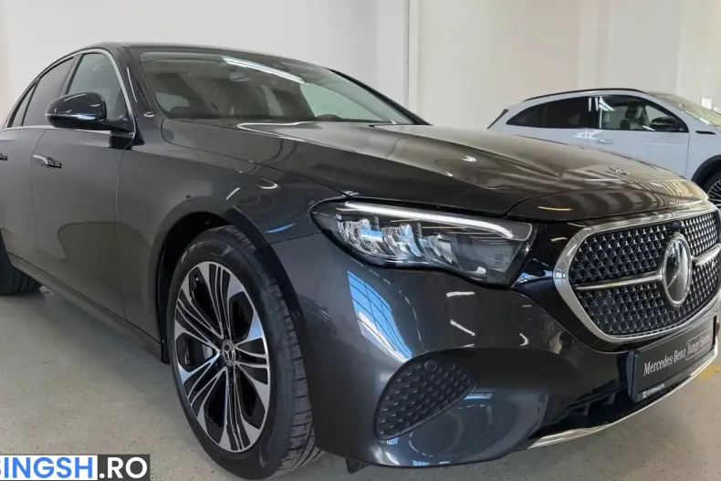 Mercedes-Benz E 300 (Clasa E) din 2024 cu 39.703 km - oferta MER245271 - foto 1