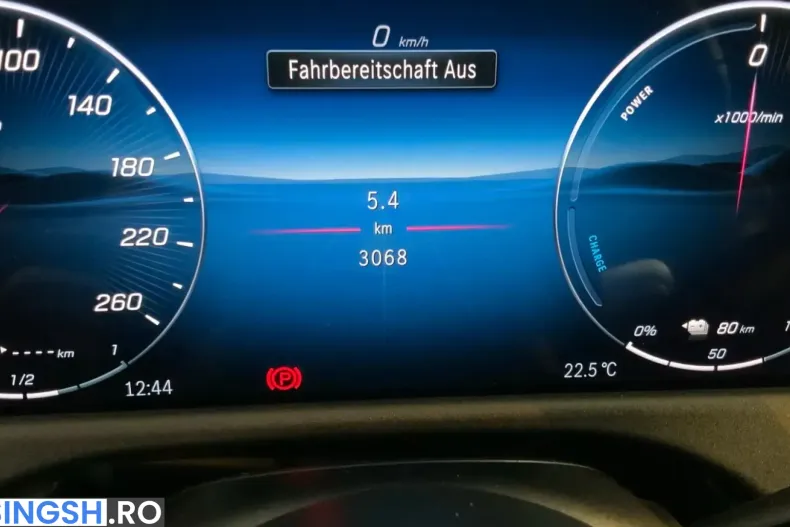 Mercedes-Benz E 300 (Clasa E) din 2023 cu 3.195 km - oferta MER245272 - foto 12