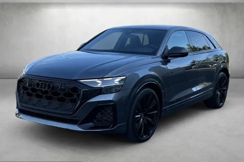 Audi SQ8 din 2025 cu 12.386 km - oferta AUD245275 - foto 1
