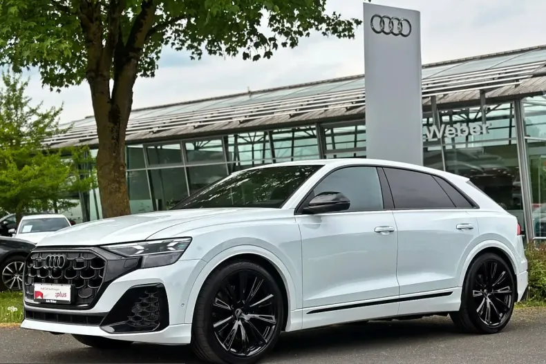 Audi SQ8 din 2025 cu 15.998 km - oferta AUD245276 - foto 1