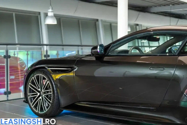 Aston Martin DB12 din 2024 cu 15.701 km - oferta AST245284 - foto 17
