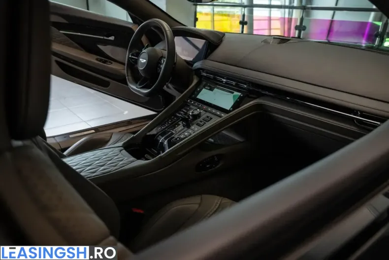 Aston Martin DB12 din 2024 cu 15.701 km - oferta AST245284 - foto 38