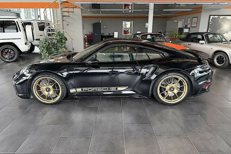 Porsche 992 din 2021 cu 40.800 km - oferta POR245308 - foto 2