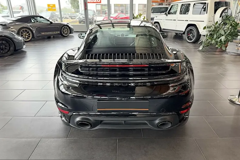 Porsche 992 din 2021 cu 40.800 km - oferta POR245308 - foto 4