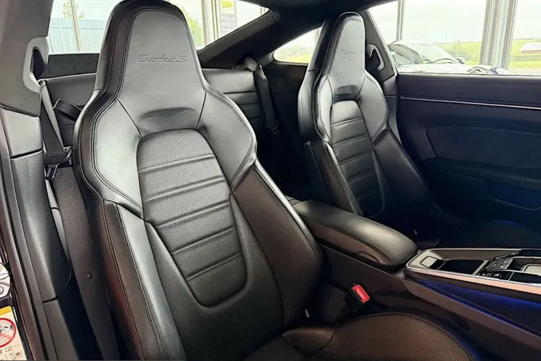Porsche 992 din 2021 cu 40.800 km - oferta POR245308 - foto 12