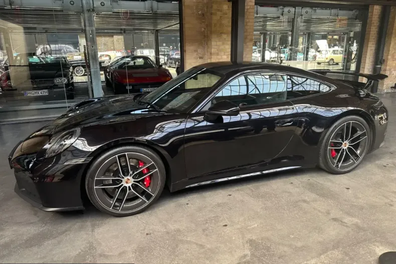 Porsche 992 din 2025 cu 6.489 km - oferta POR245314 - foto 6
