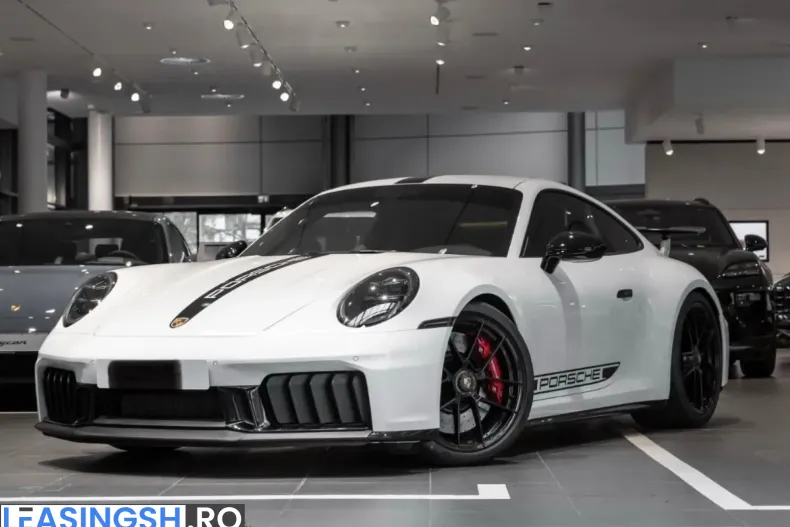 Porsche 992 din 2025 cu 8.500 km - oferta POR245315 - foto 1
