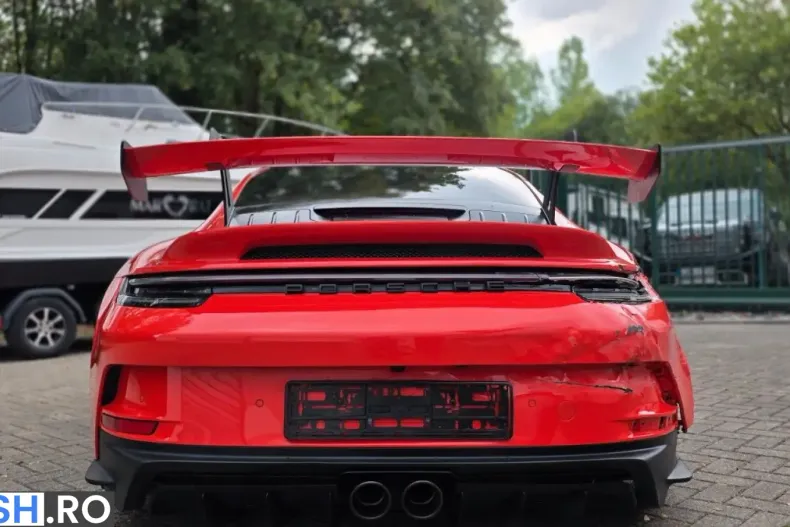 Porsche 911 din 2022 cu 15.000 km - oferta POR245316 - foto 2