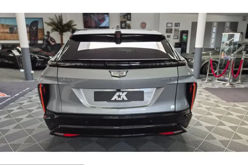 Cadillac Lyriq din 2025 cu 12.533 km - oferta CAD245318 - foto 4