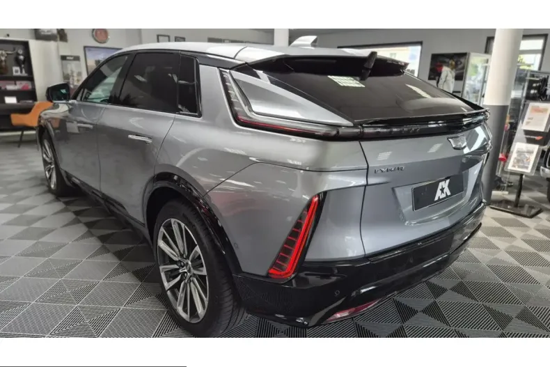 Cadillac Lyriq din 2025 cu 12.533 km - oferta CAD245318 - foto 5