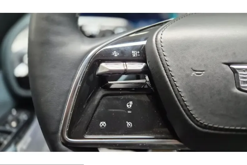 Cadillac Lyriq din 2025 cu 12.533 km - oferta CAD245318 - foto 34