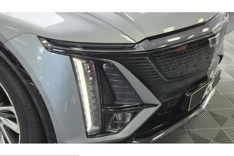 Cadillac Lyriq din 2025 cu 12.533 km - oferta CAD245318 - foto 45