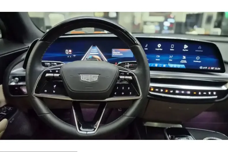 Cadillac Lyriq din 2025 cu 16.253 km - oferta CAD245320 - foto 18