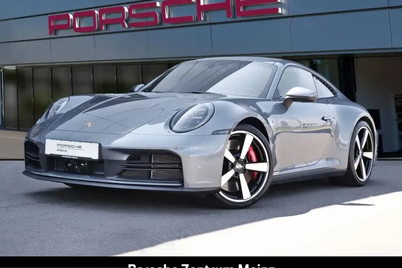 Porsche 992 din 2025 cu 7.949 km - oferta POR245321 - foto 1