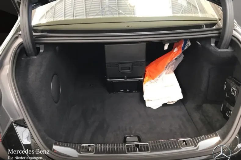 Mercedes-Benz S 680 (Clasa S) din 2025 cu 8.461 km - oferta MER245326 - foto 17