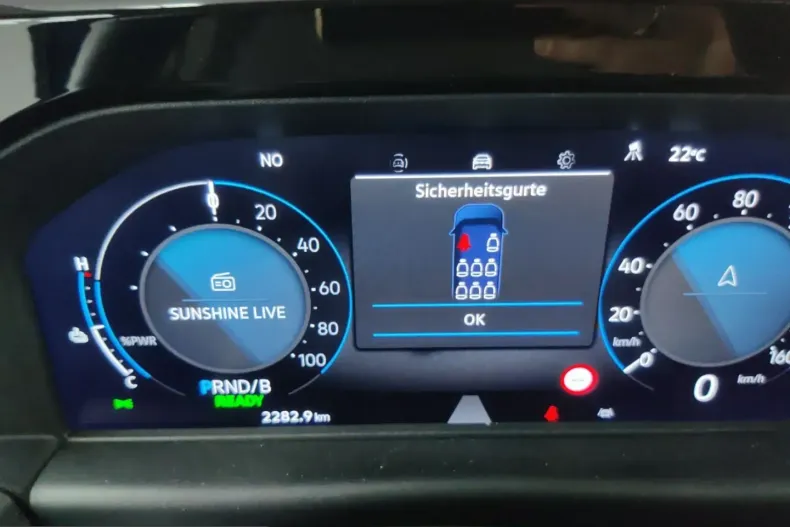 Volkswagen T7 Caravelle din 2025 cu 2.320 km - oferta VOL245328 - foto 8