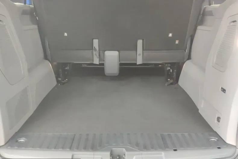 Volkswagen T7 Caravelle din 2025 cu 2.320 km - oferta VOL245328 - foto 20
