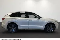Volkswagen Touareg din 2025 cu 22.816 km - oferta VOL245330 - foto 2